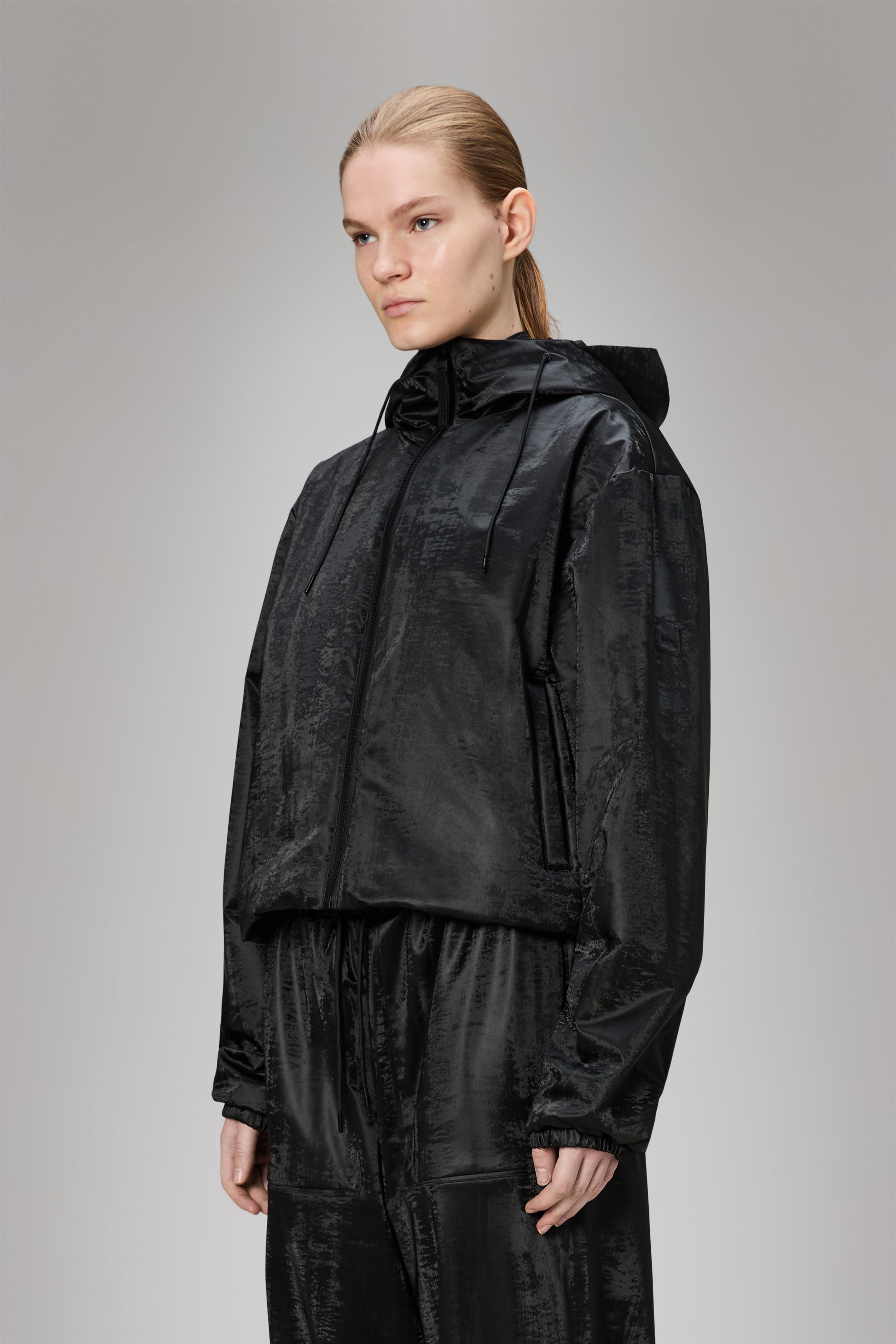 RAINS Lohja Short Insulated Jacket Coal Jacket