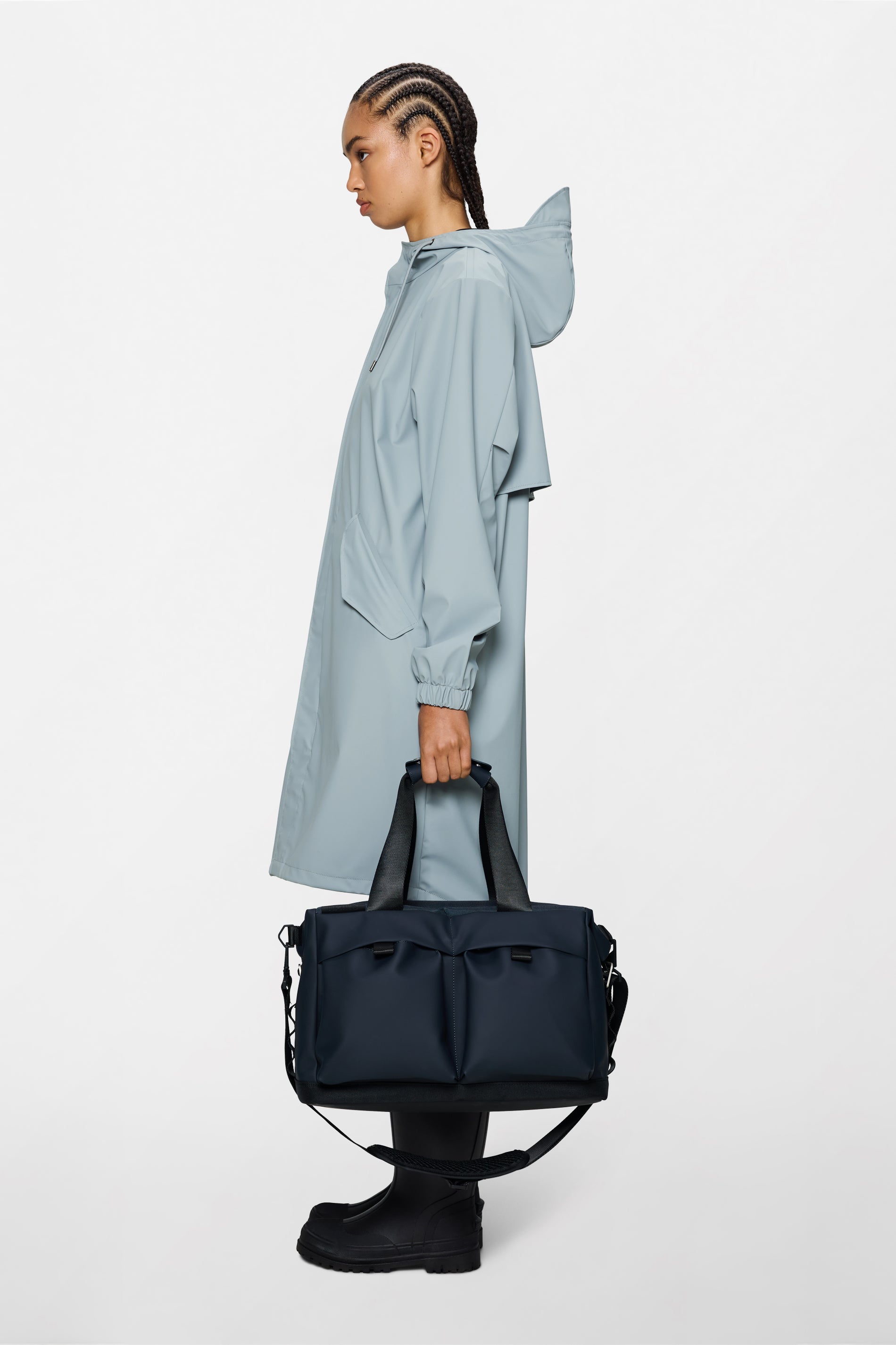 RAINS Otaru Weekend Bag Small Navy 23L H30 x D20 x W42 cm Weekender