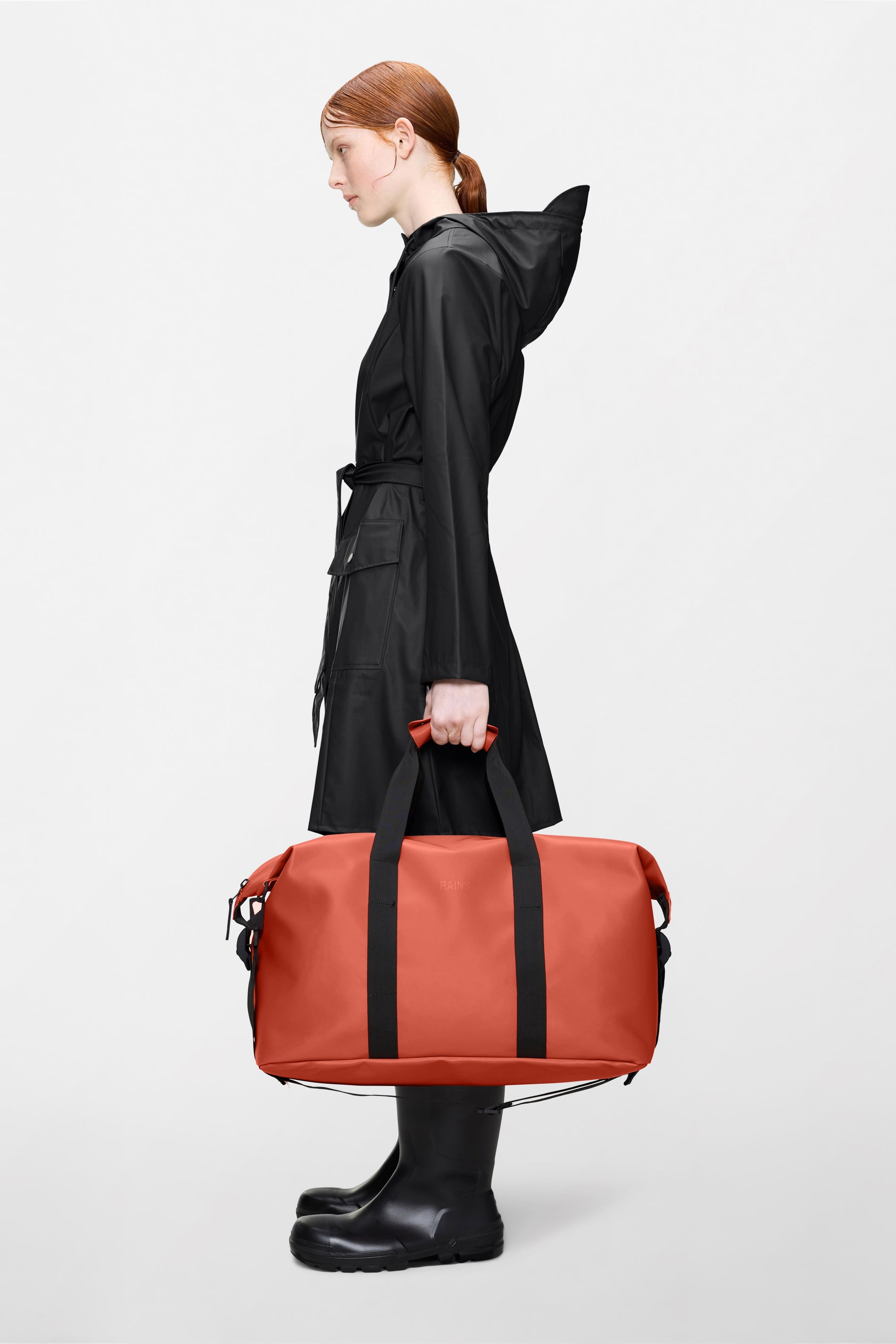 RAINS Hilo Weekend Bag Kiln 36L H27 x D26 x W52 cm Weekender