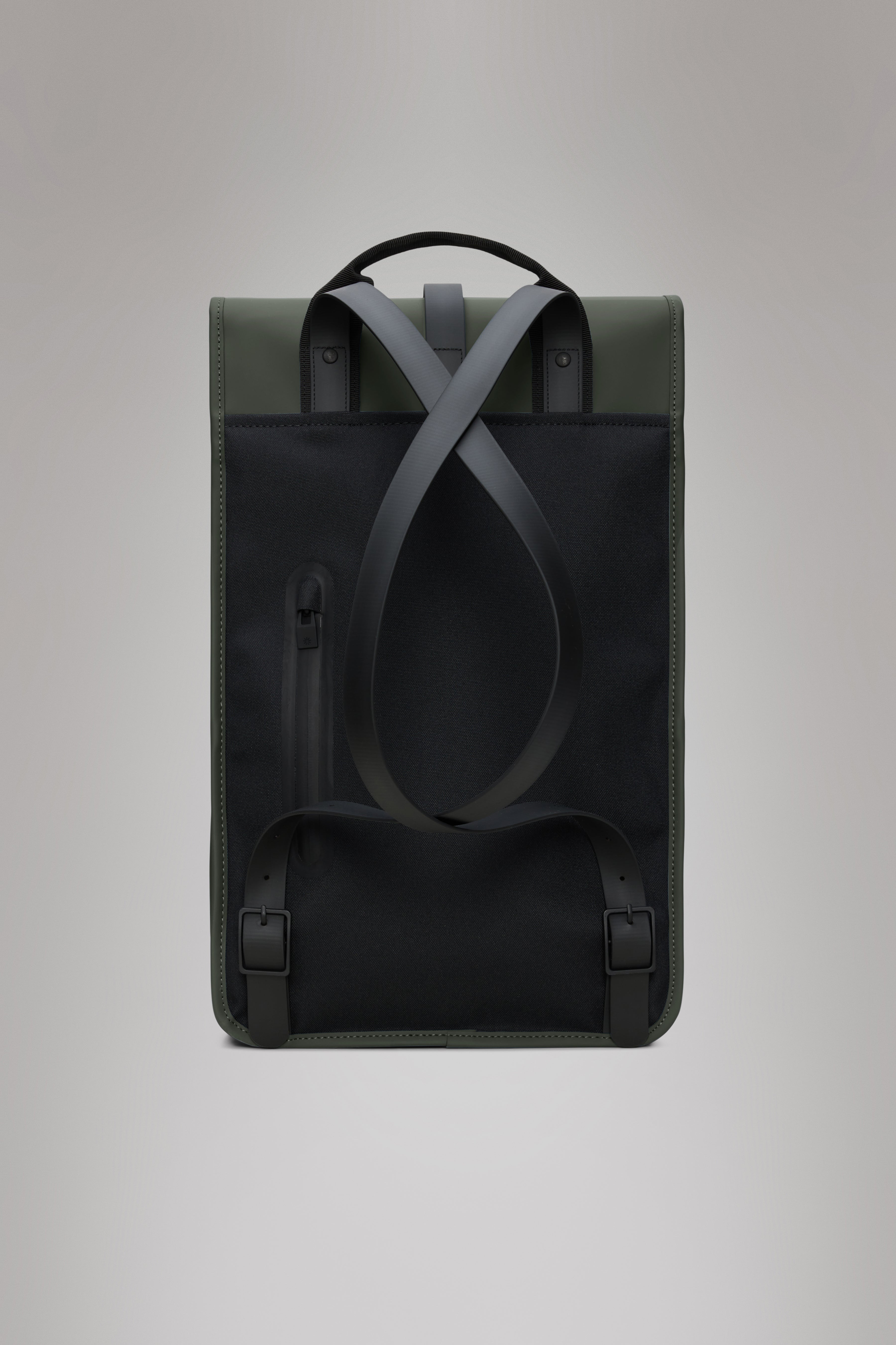 RAINS Backpack Green 17L H50 x D12 x W30 cm Backpack