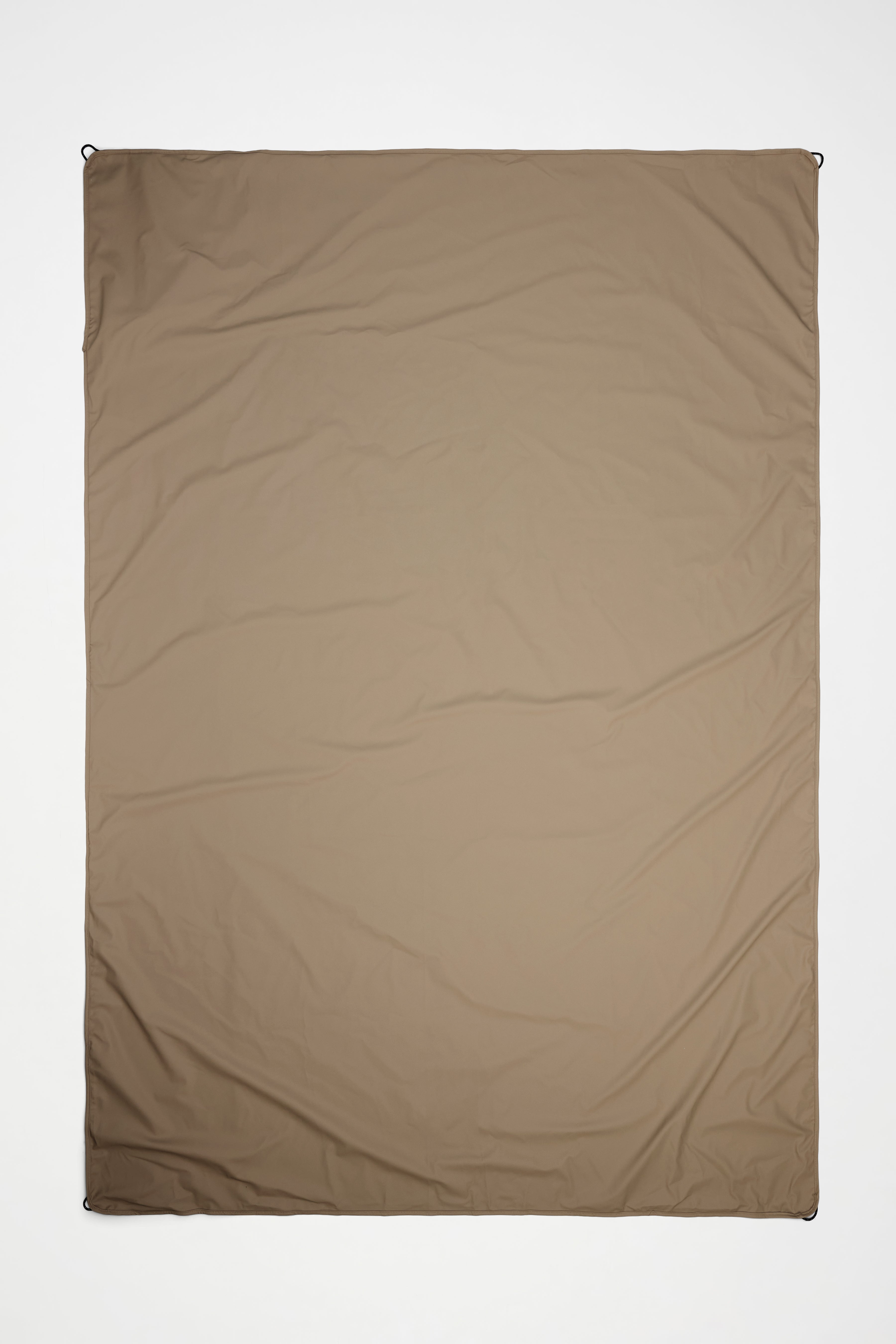 RAINS Picnic Blanket Beige Picnic Blanket