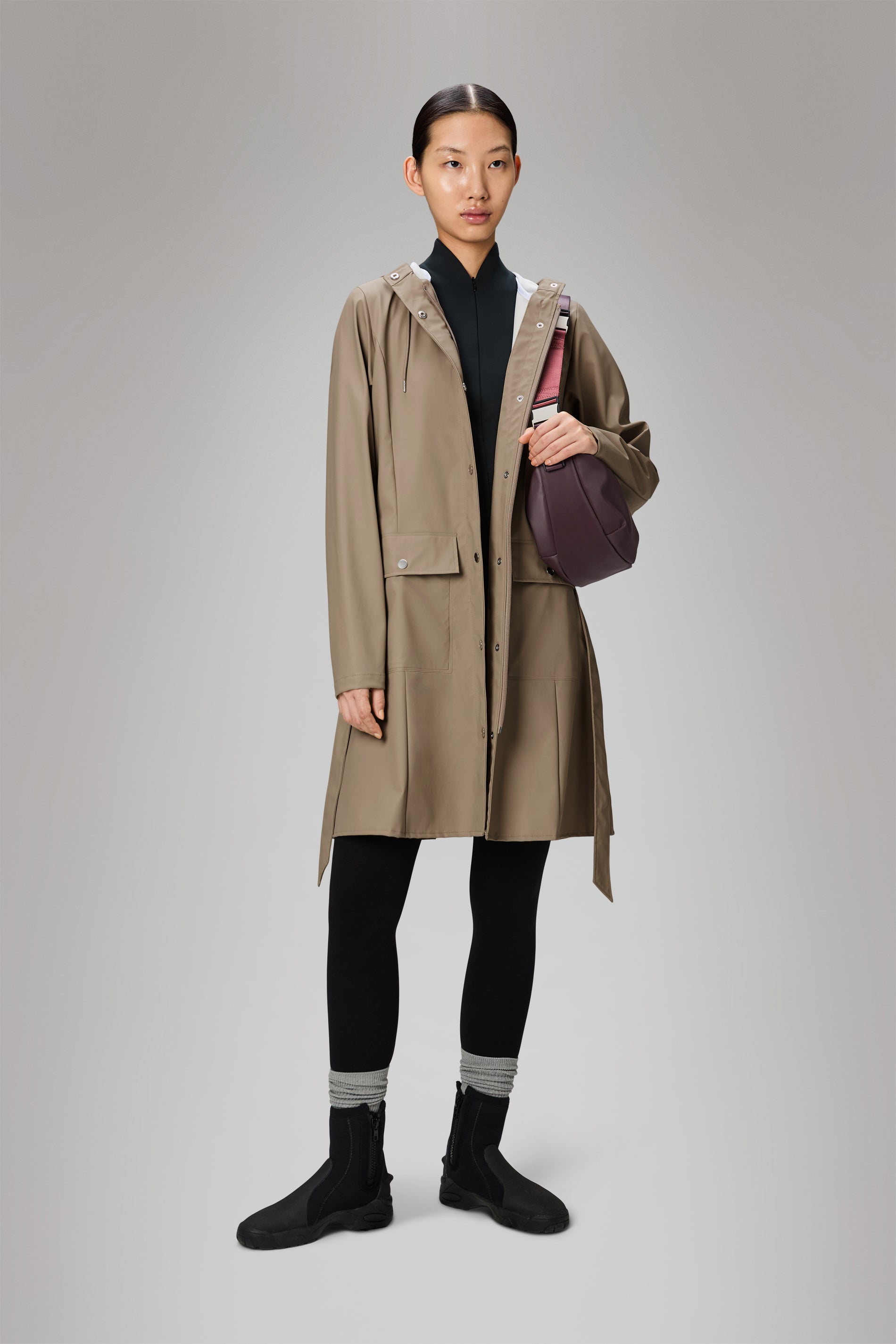 Rains Curve Long Jacket
Beige Jacket