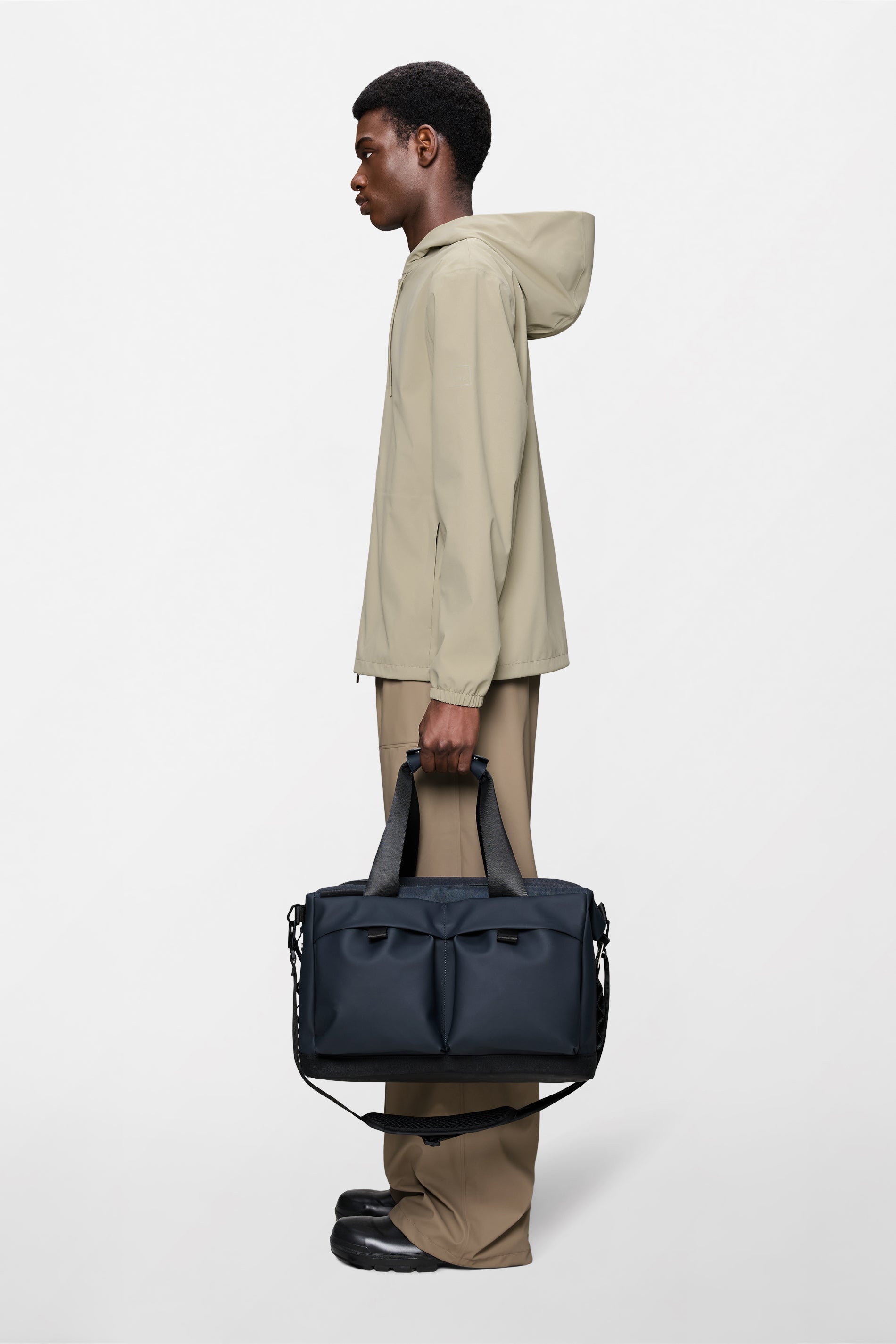 RAINS Otaru Weekend Bag Small Navy 23L H30 x D20 x W42 cm Weekender