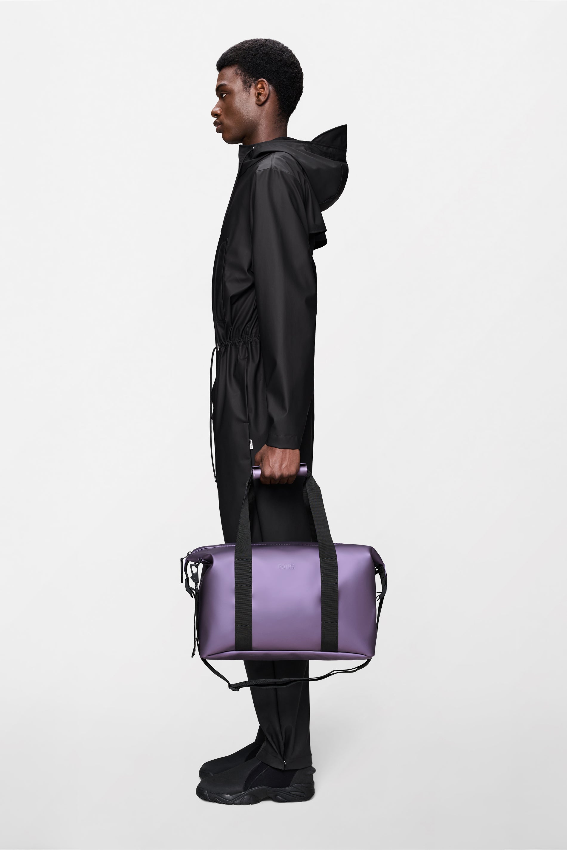 RAINS Hilo Weekend Bag Small Body 18L H26 x D20 x W40 cm Weekender