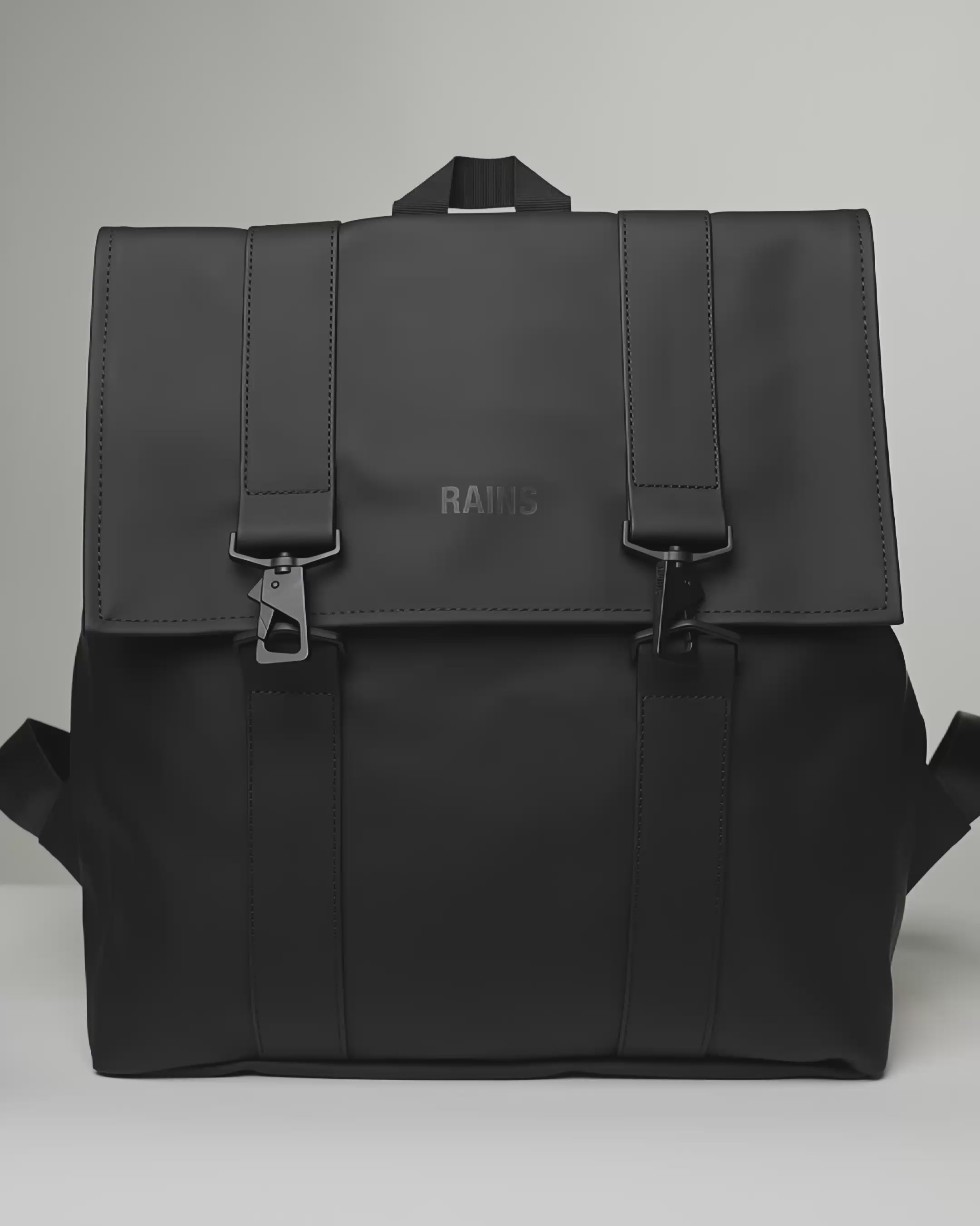 Flap with signature carabiner closure