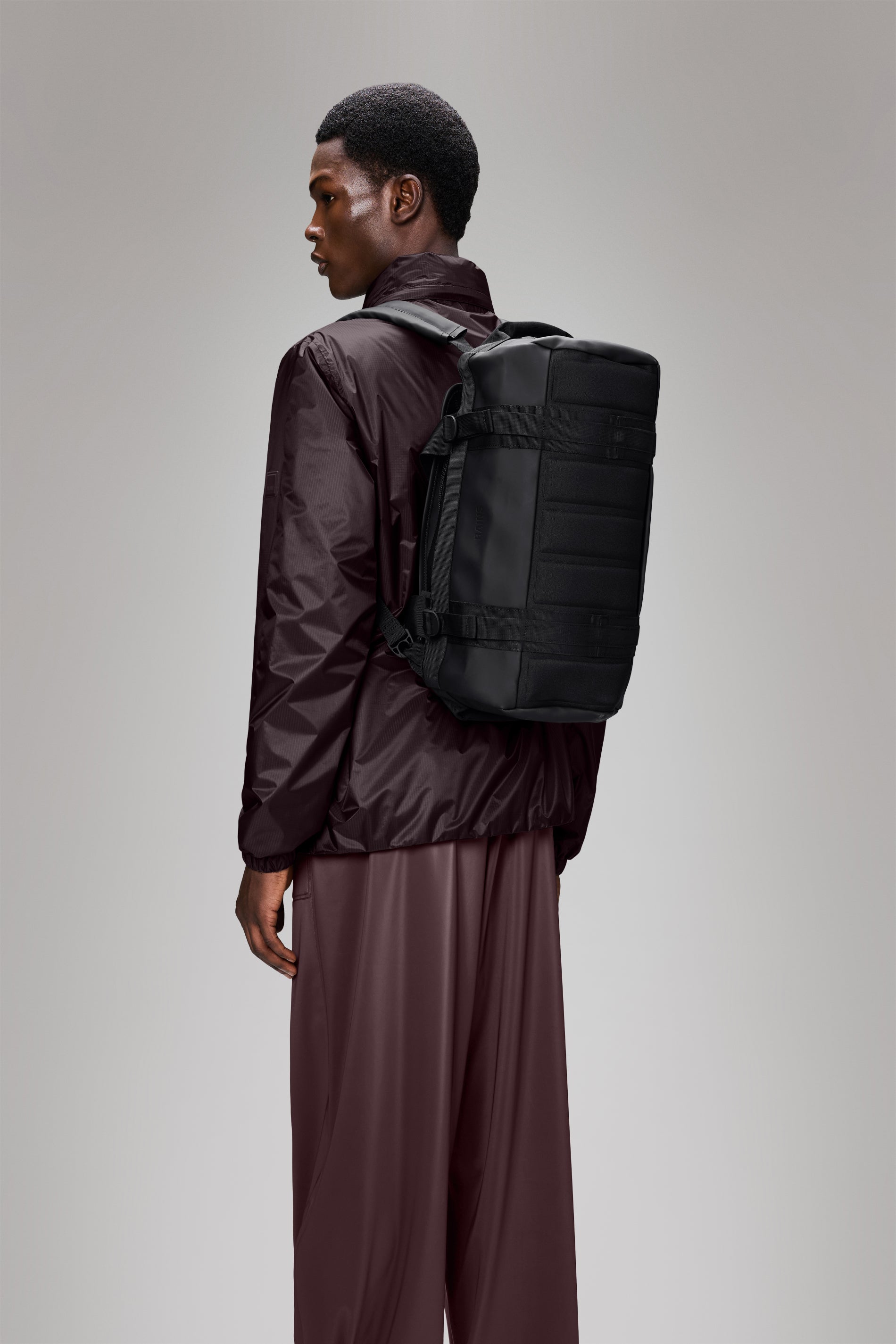 RAINS Texel Duffel Bag Mini Black 19L H24 x D24 x W39 cm Duffel