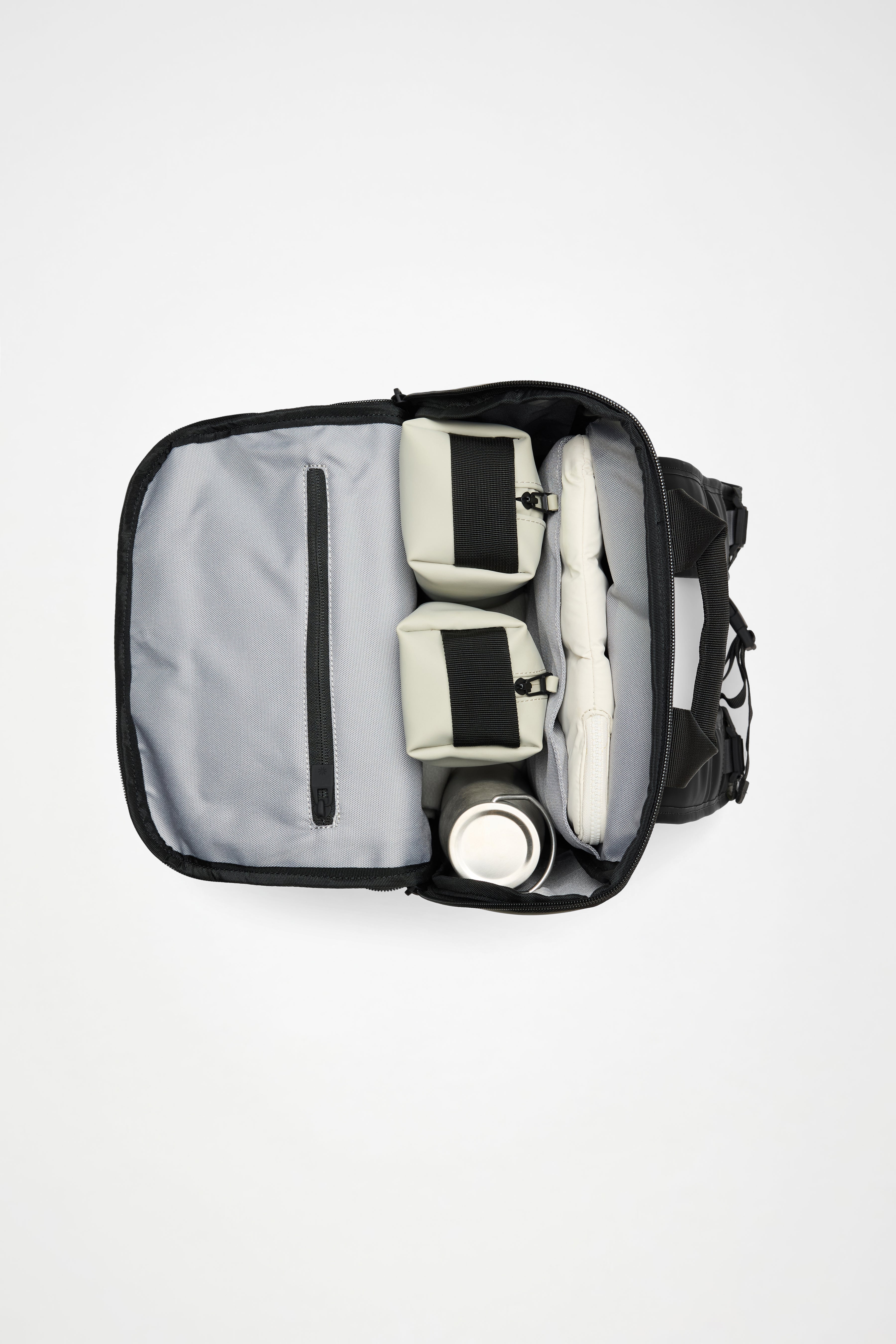 RAINS Texel Cargo Backpack Well 14L H45 x D13 x W28.50 cm Backpack
